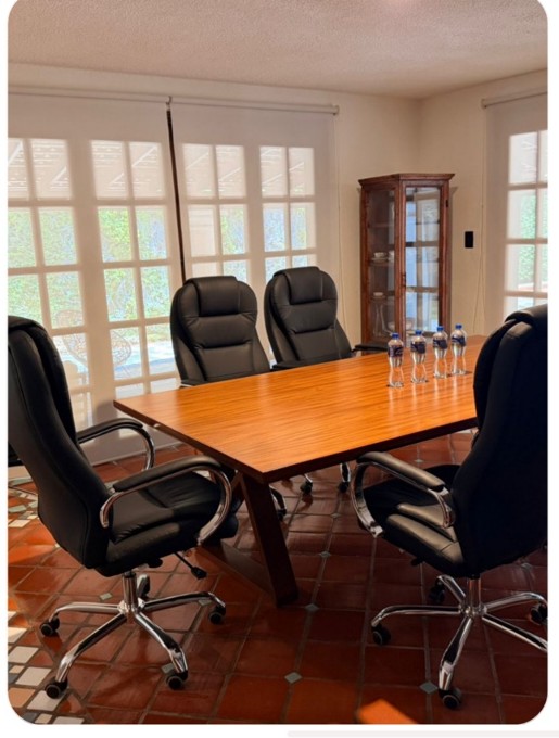 Sala de juntas amplia en Mérida